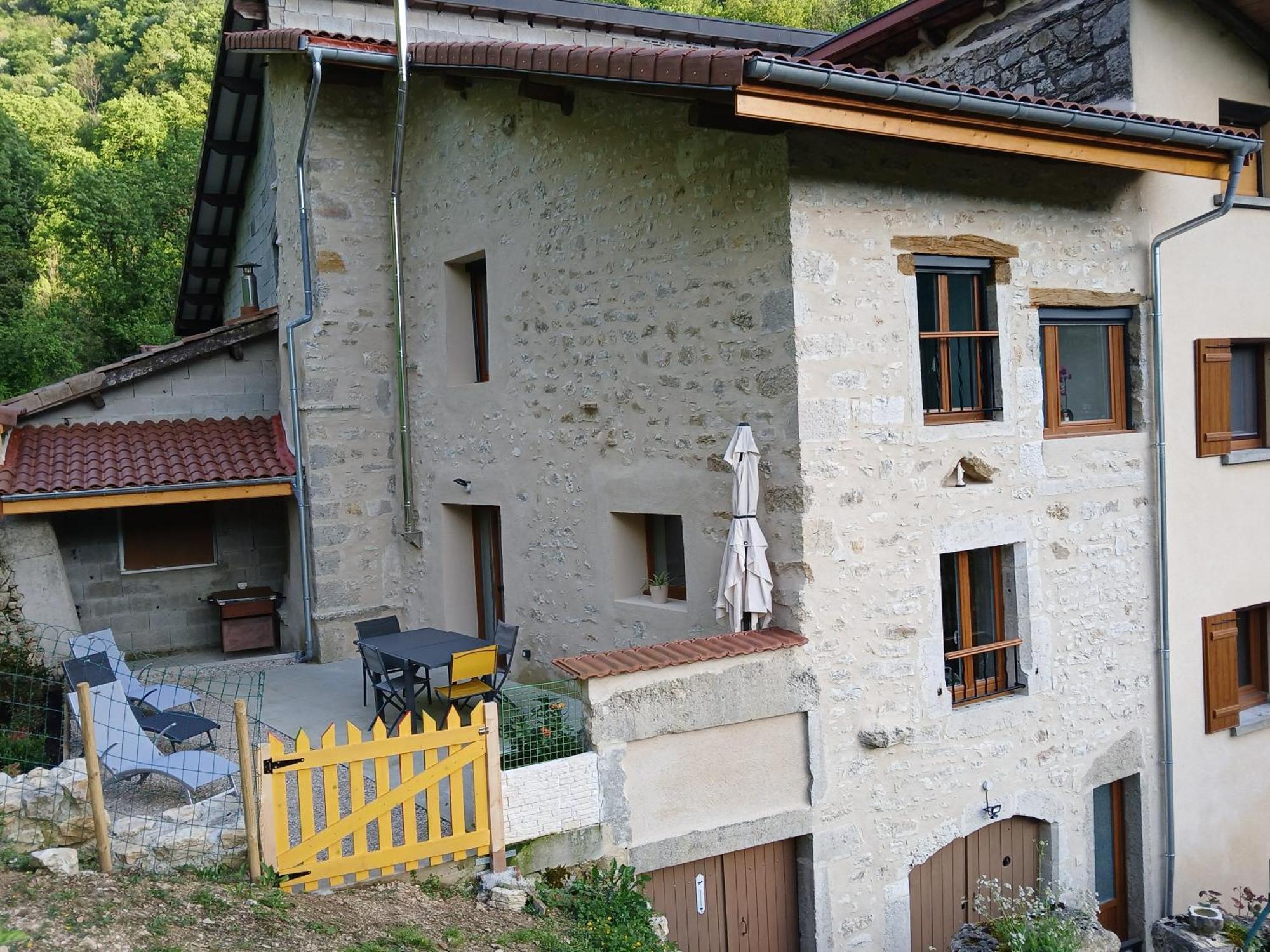 Gite Du Vieux Tonneau Cerdon  Exterior photo